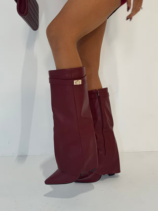 GIA Faux Leather Lock Detail Boots in Burgundy