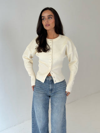 VERA Long Sleeved Knit Button Up Cardigan In Vanilla