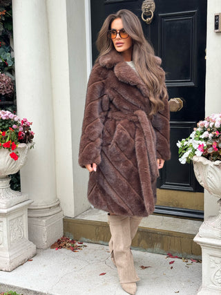 AUTUMN Longline Faux Fur Line Detail Coat with Belt In Chocolate