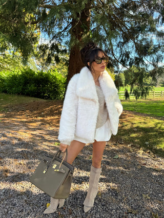 BAMBI Short Faux Fur Long Sleeved Jacket In Frost