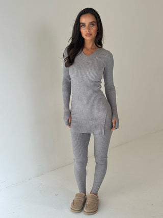 FREYA Long Sleeved V Neck Ribbed Top & Legging Co-Ord In Grey