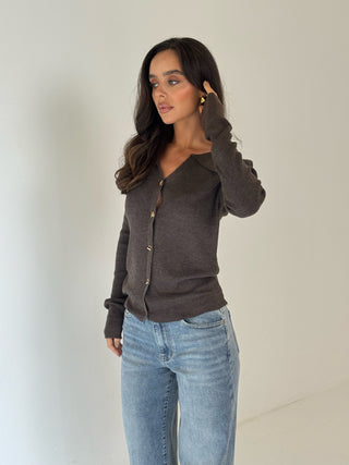 ELEANOR Ribbed Knit Button Up Long Sleeved Top In Chocolate