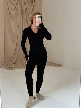 FREYA Long Sleeved V Neck Ribbed Top & Legging Co-Ord In Black