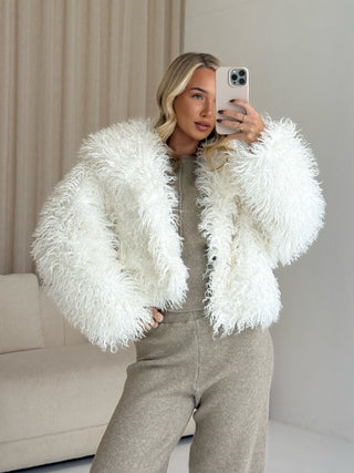 KENDALL Long Sleeved Shaggy Mongolian Cropped Jacket In Vanilla