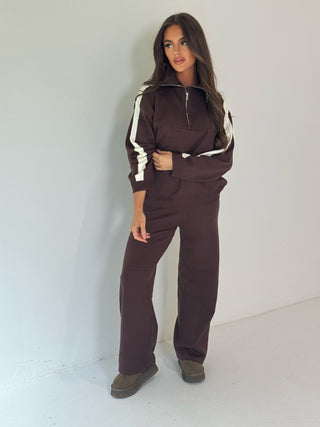 MARLIE Knitted Zip Up Jumper & Wide Leg Trouser Loungewear In Mocha