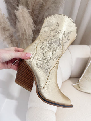DIXIE Cowboy Mini Suede Heeled Boots In Gold