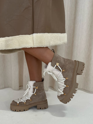 ALPINE Lace Up Shearling Ankle Boots In Pebble